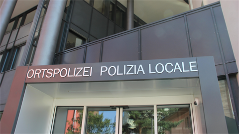 Eingang Ortspolizei